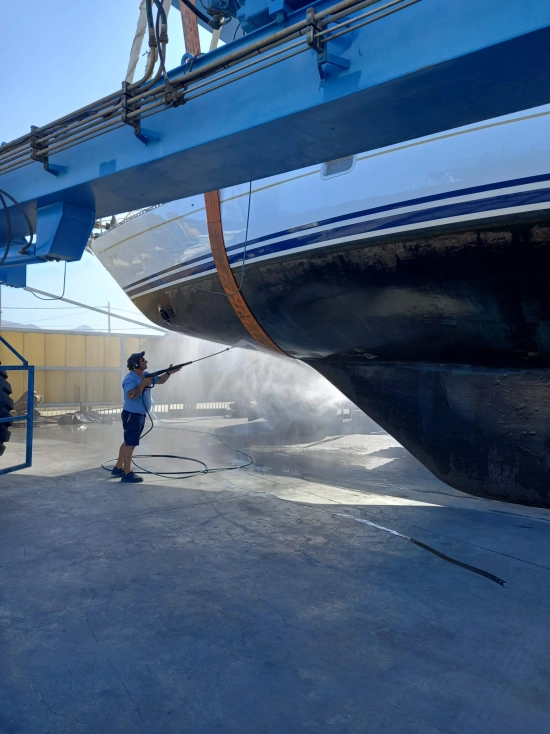 Custom Wind 46 usata in vendita