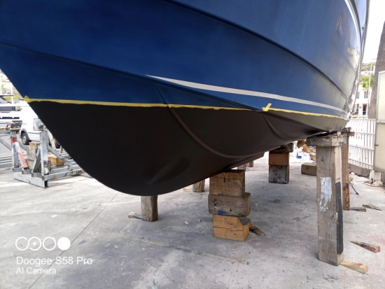 Beneteau Antares 8.80 usado à venda