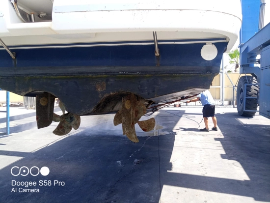 Beneteau Antares 8.80 usado à venda