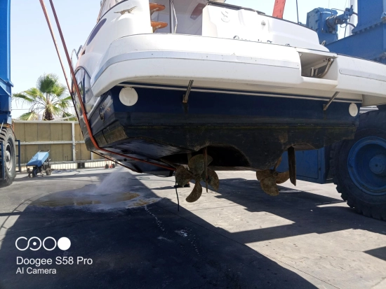 Beneteau Antares 8.80 usado à venda