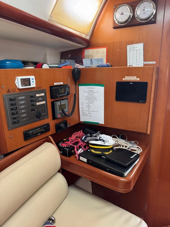 Beneteau Oceanis 343 Clipper usado à venda