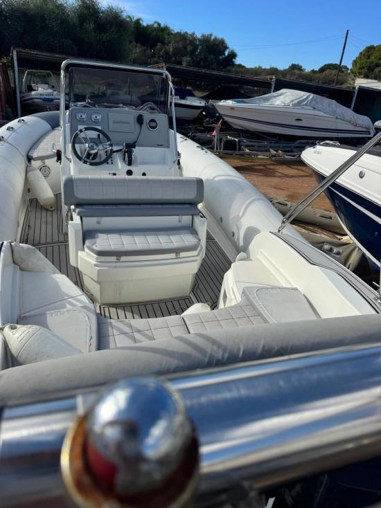 Marlin Boats 790 usado à venda