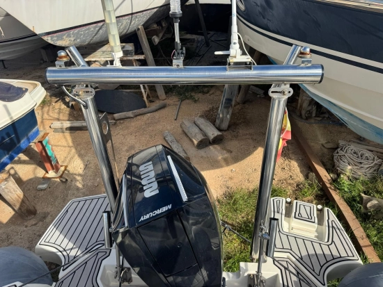Marlin Boats 790 usado à venda
