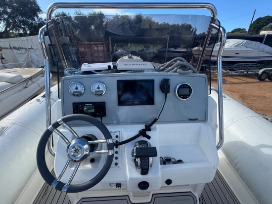 Marlin Boats 790 usado à venda