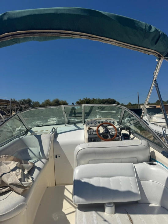 Sea Ray Sundancer 270 de segunda mano en venta
