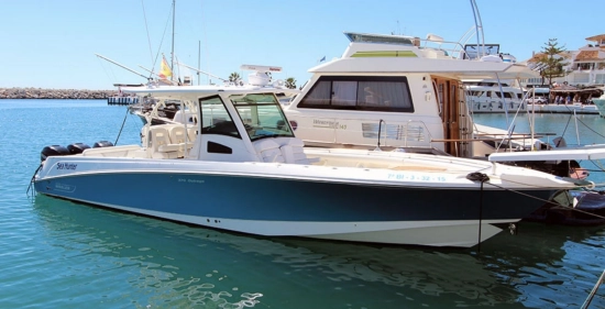 Boston Whaler 370 Outrage preowned for sale