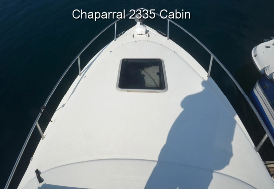 Chaparral 2335 Cabin