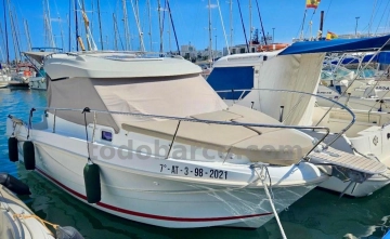 Beneteau Antares 7,80 usata in vendita