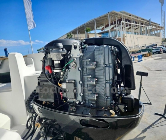 Beneteau Antares 7,80 de segunda mano en venta