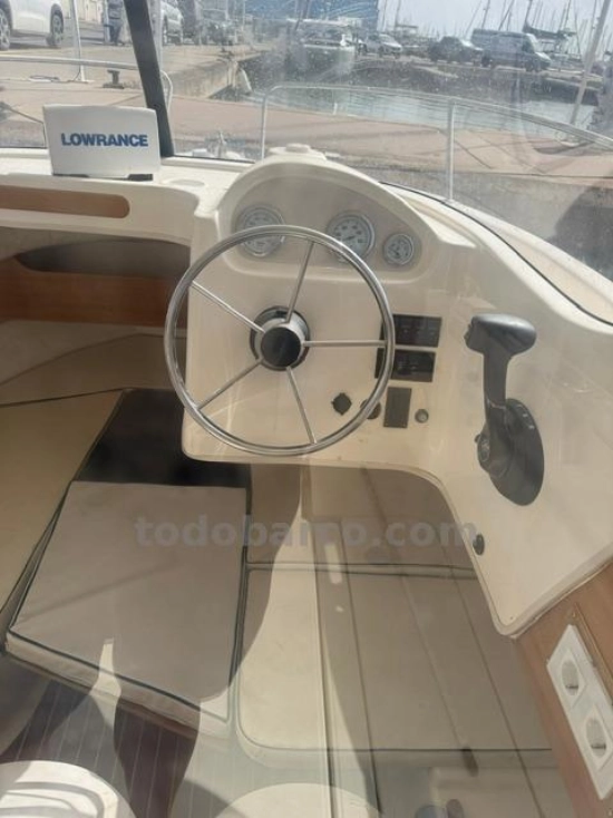 Quicksilver Pilothouse 640 usata in vendita