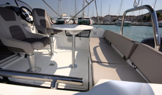 Jeanneau Cap Camarat 5.5 Wa nuevo en venta