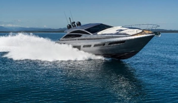 Pershing 6x usado à venda