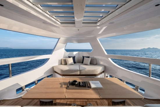 Ferretti INFYNITO 80 nuova in vendita