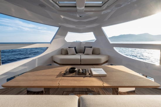 Ferretti INFYNITO 80 nuova in vendita