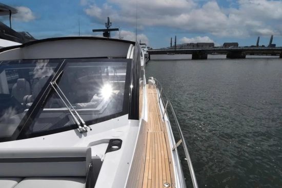 Sunseeker Predator 74 Xps usata in vendita