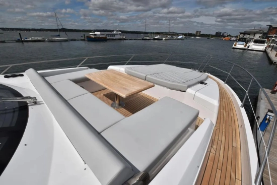Sunseeker Predator 74 Xps usata in vendita