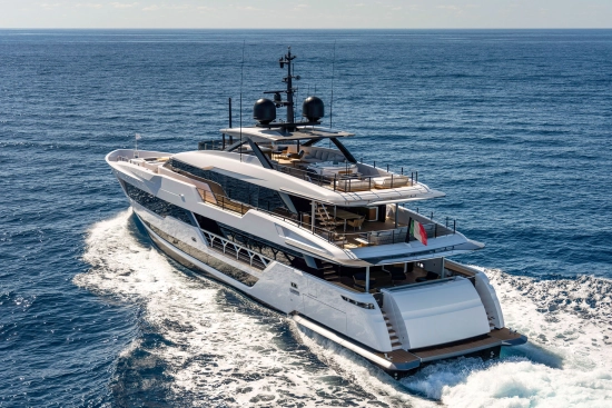 Custom Line 140 nuova in vendita