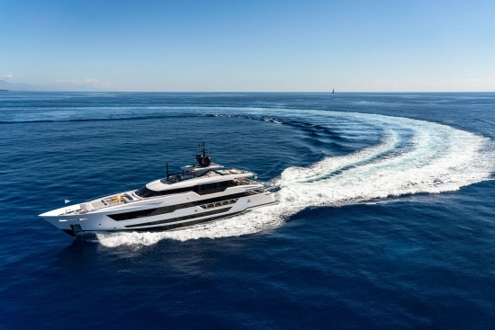 Custom Line 140 nuova in vendita