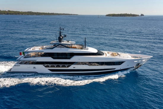 Custom Line 140 nuova in vendita