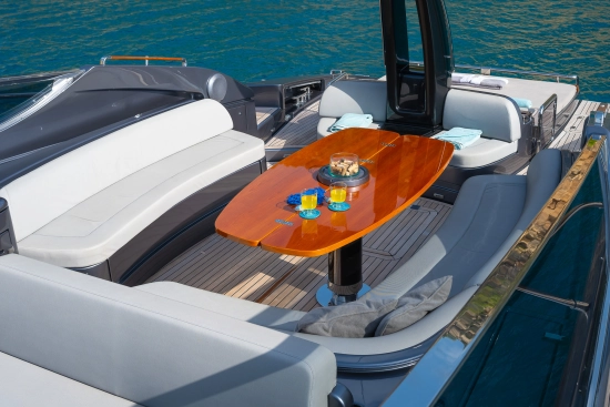 Riva 63 Virtus usata in vendita