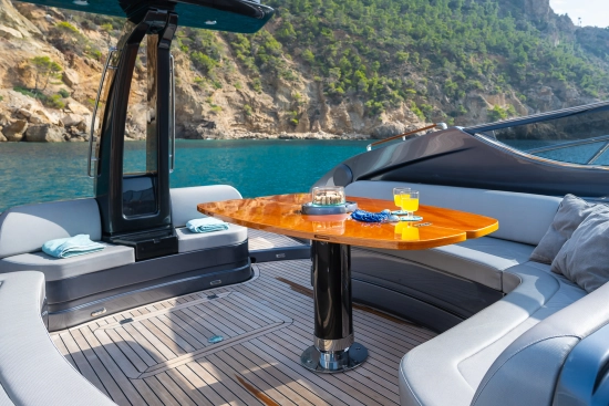 Riva 63 Virtus usata in vendita