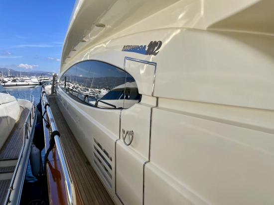 Astondoa 102 GLX usado à venda