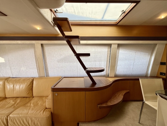 Ferretti 731 usata in vendita