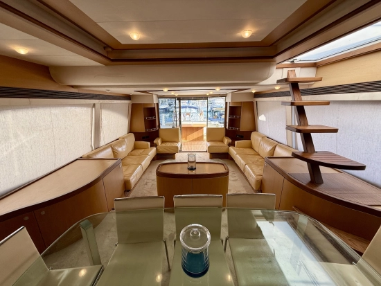 Ferretti 731 usata in vendita