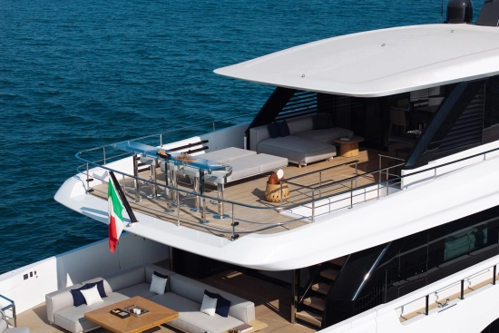 Ferretti INFYNITO 90 de segunda mano en venta