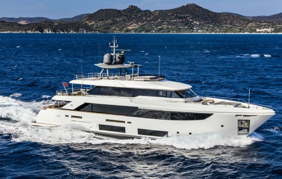 Custom Line Navetta 33 usata in vendita