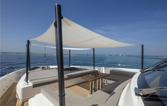 Custom Line Navetta 33 usata in vendita