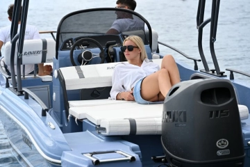 Ranieri AZZURRA 40 LIMITED nuova in vendita