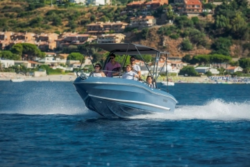 Ranieri AZZURRA 40 LIMITED nuova in vendita