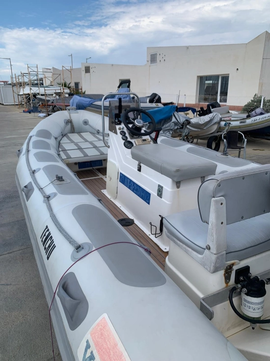 Valiant 520 de segunda mano en venta