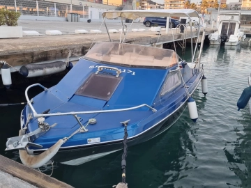 Glastron SSV171 usado à venda
