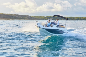 Quicksilver Open Activ 605 Smart nuova in vendita