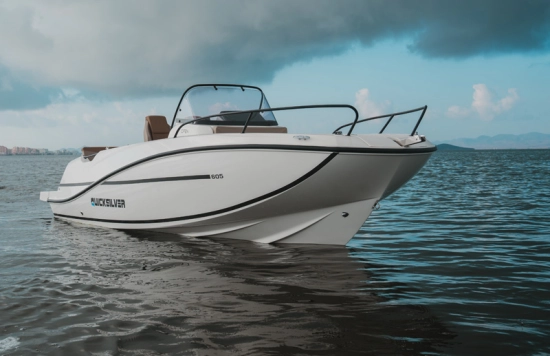 Quicksilver Open Activ 605 Smart nuova in vendita