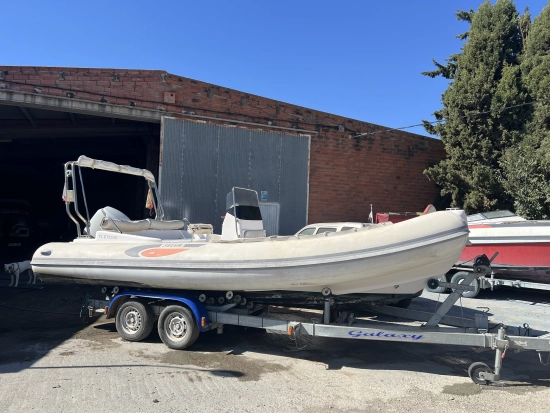 Selva Marine 600 usado à venda