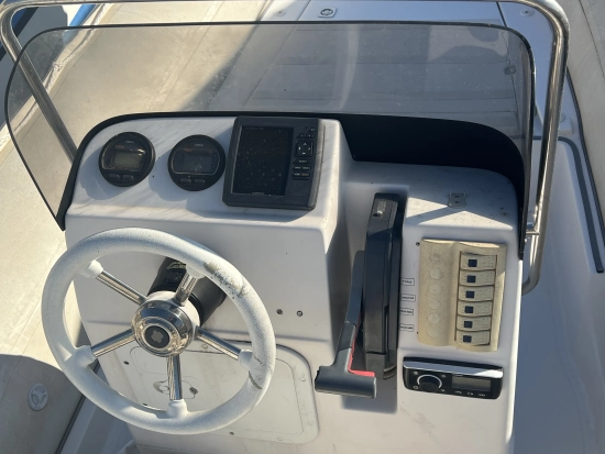 Selva Marine 600 usado à venda