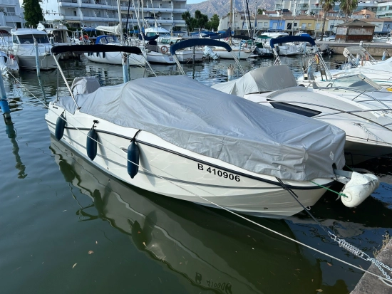 Quicksilver Activ 755 Sundeck usata in vendita