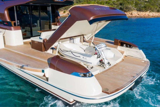 Solaris Power 57 Lobster brand new for sale