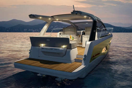 Sealine S390 brand new for sale