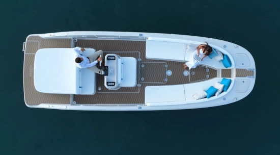 Invictus Yacht SQ240i novos à venda