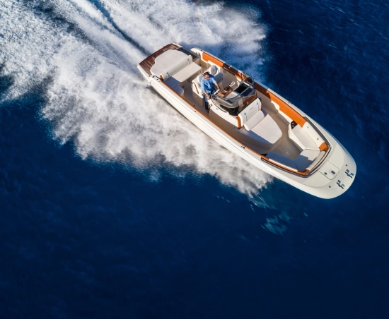 Invictus Yacht SX280 d’occasion à vendre