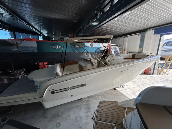 Invictus Yacht SX280 de segunda mano en venta