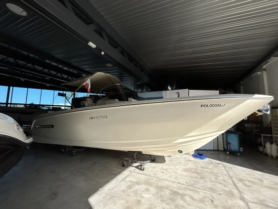 Invictus Yacht SX280 usata in vendita