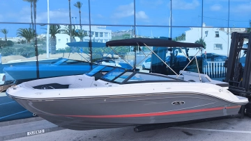Sea Ray SPX 230 nuevo en venta