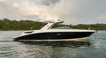 Sea Ray SLX 350 nuova in vendita