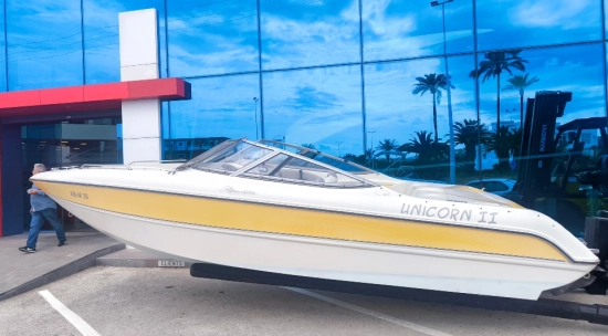 STINGRAY 220 LX de segunda mano en venta