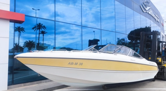 STINGRAY 220 LX de segunda mano en venta